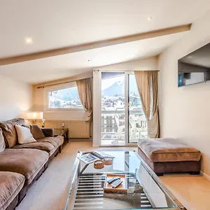 schuss-d4.hotels-rhonealpes.com/